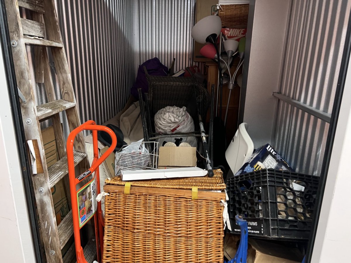 5 x 10 storage unit in Coconut Creek, FL