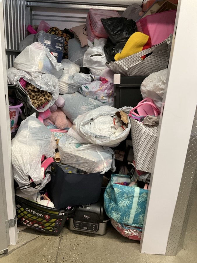 5 x 5 storage unit in Modesto, CA
