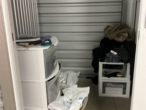 5 x 5 storage unit in Modesto, CA
