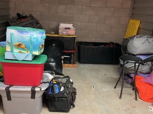 10 x 10 storage unit in Tracy, CA