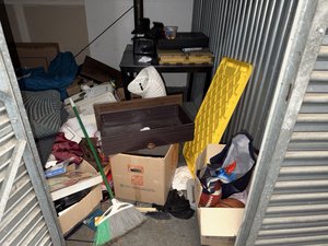10 x 20 storage unit in Anaheim, CA