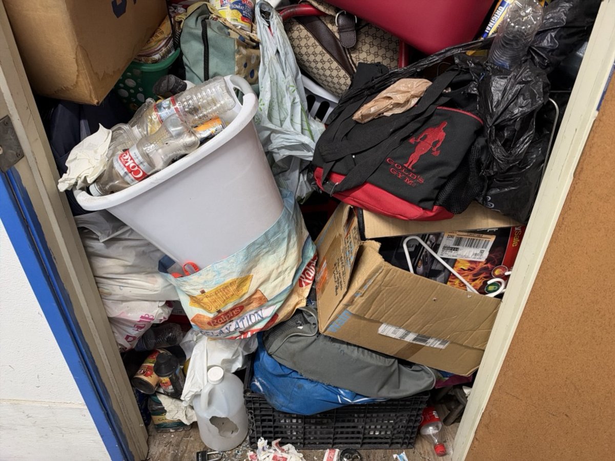 8 x 10 storage unit in Anaheim, CA