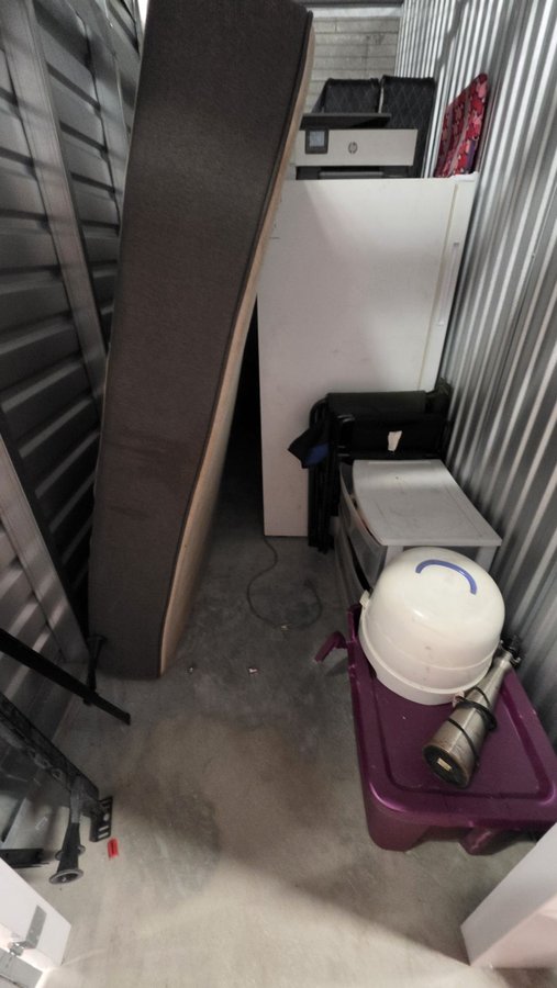 5 x 10 storage unit in Fort Lauderdale, FL