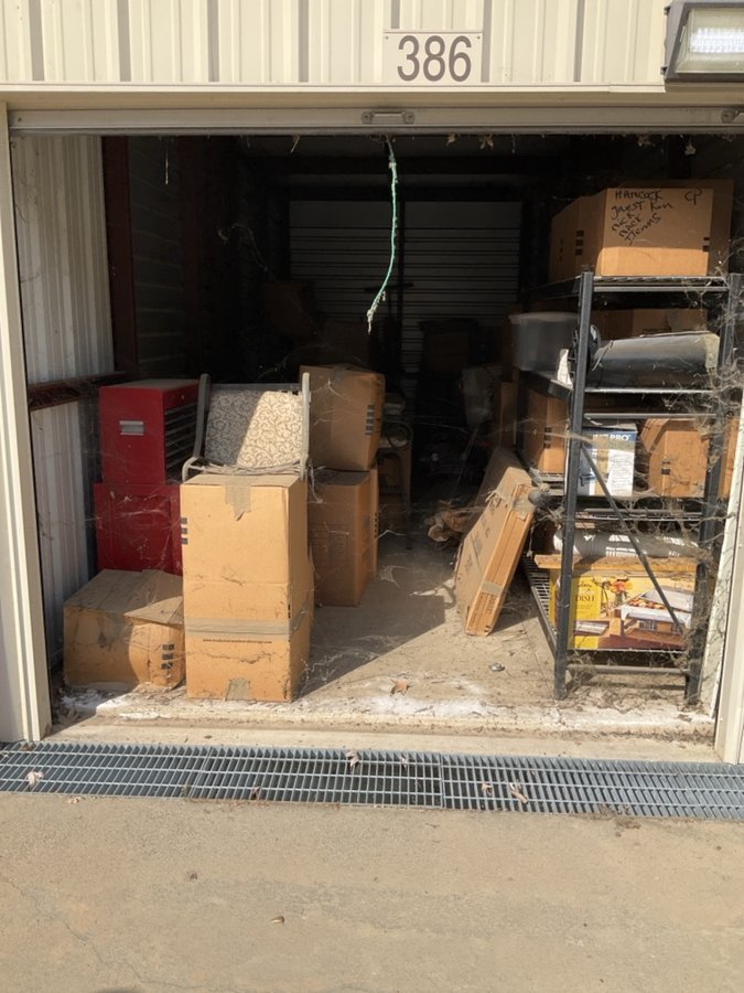 10 x 25 storage unit in Soulsbyville, CA
