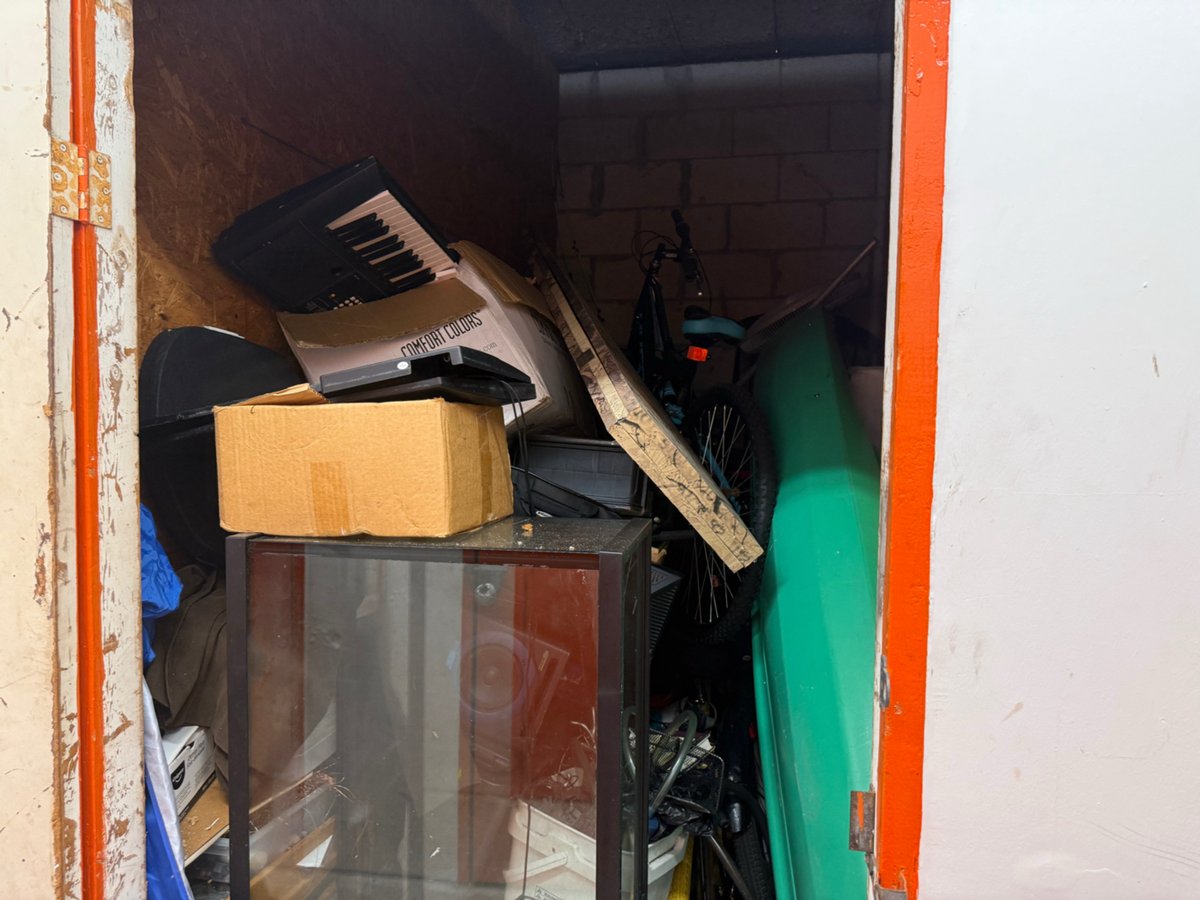 5 x 10 storage unit in Lauderhill, FL