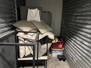 5 x 10 storage unit in Pompano Beach, FL