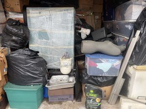 10 x 10 storage unit in Lauderhill, FL