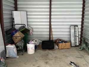 10 x 10 storage unit in Soulsbyville, CA