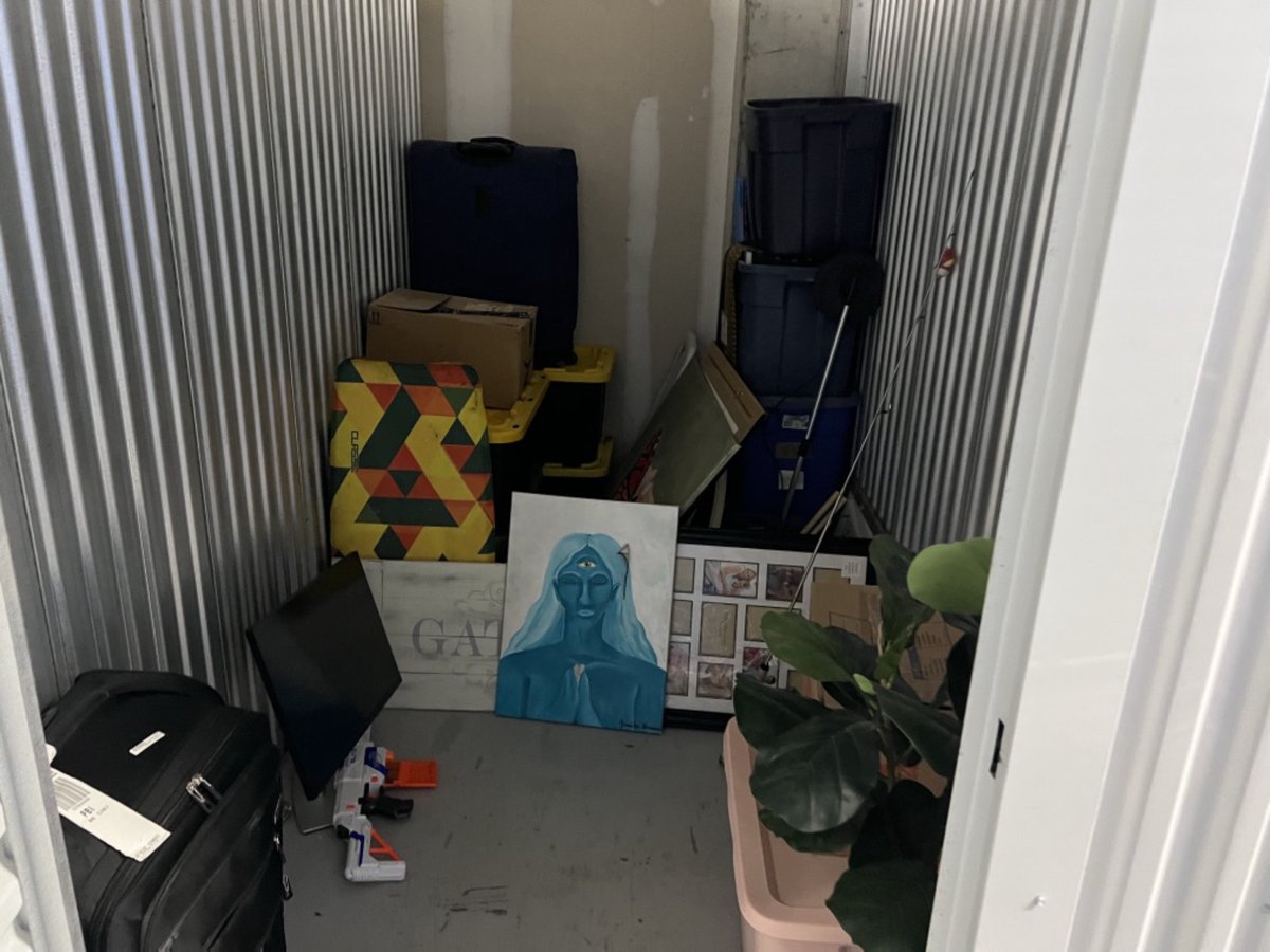 5 x 10 storage unit in Tamarac, FL