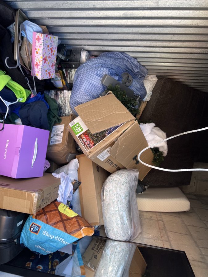 5 x 10 storage unit in Ft Lauderdale, FL