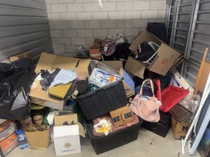 10 x 10 storage unit in Gardena, CA