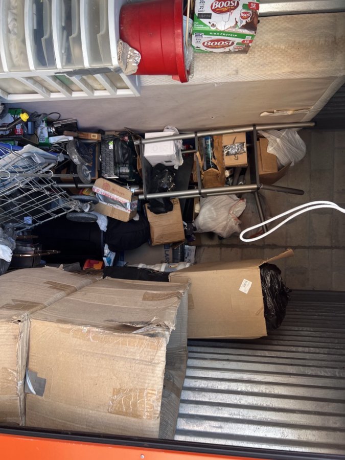5 x 10 storage unit in Ft Lauderdale, FL