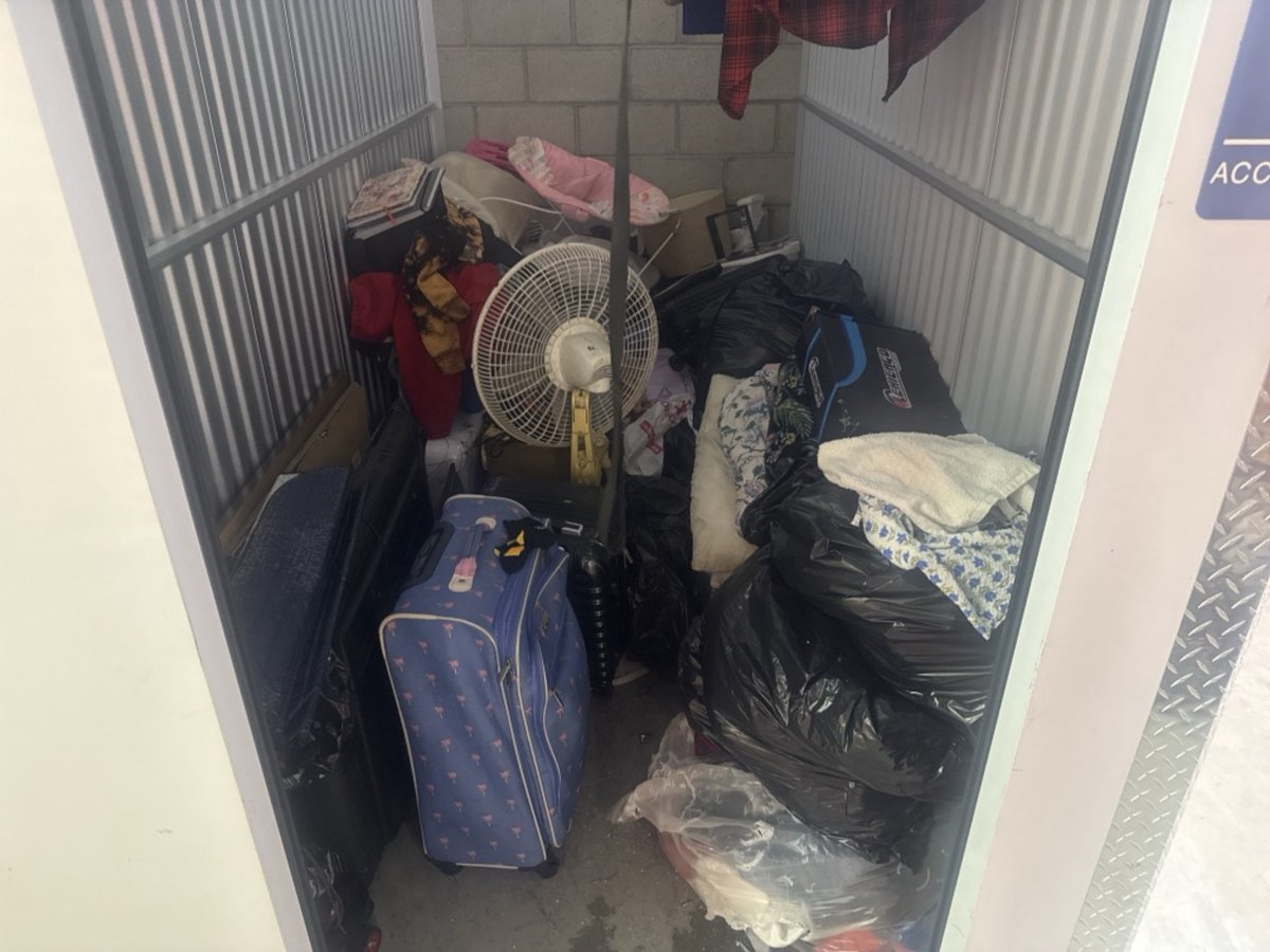 5 x 10 storage unit in Gardena, CA