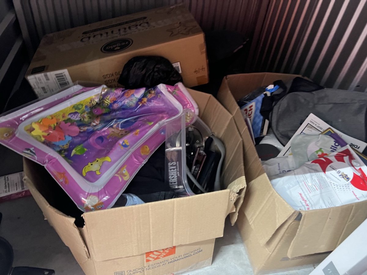 5 x 5 storage unit in Ft Lauderdale, FL