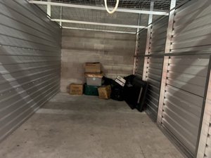 10 x 20 storage unit in Ft Lauderdale, FL