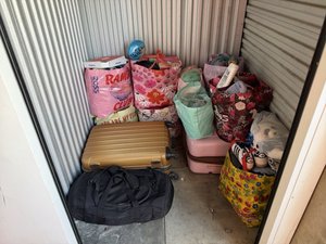 5 x 5 storage unit in Orange, CA