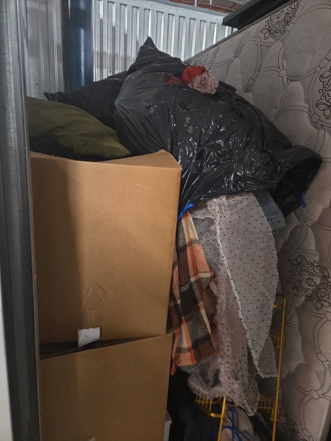 5 x 10 storage unit in Baltimore, MD