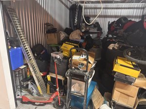 10 x 15 storage unit in Baltimore, MD