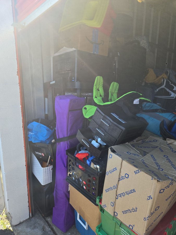 10 x 30 storage unit in Elkridge, MD