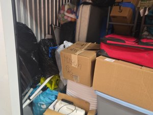 10 x 10 storage unit in Baltimore, MD