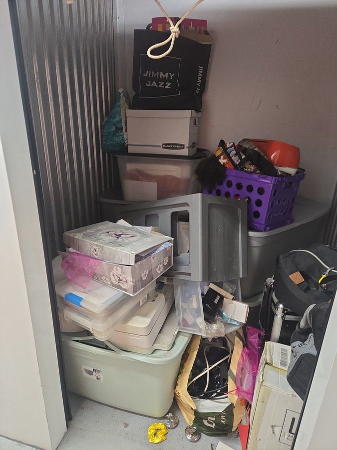 5 x 5 storage unit in Baltimore, MD