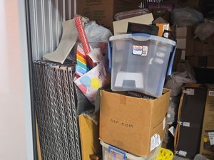 10 x 25 storage unit in Columbia, MD