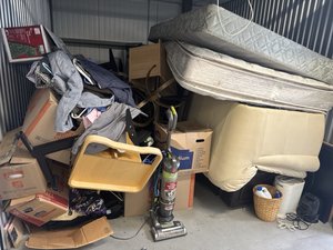 10 x 10 storage unit in Elkridge, MD