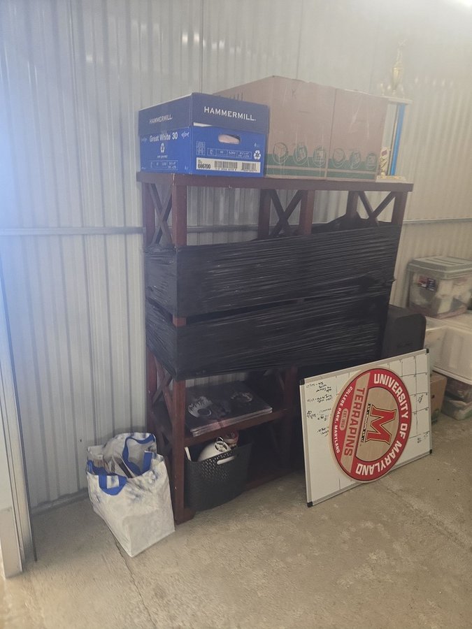 10 x 15 storage unit in Columbia, MD