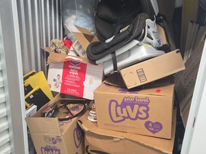 5 x 10 storage unit in Elkridge, MD