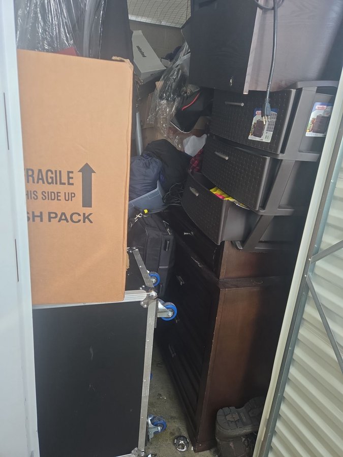 5 x 10 storage unit in Columbia, MD