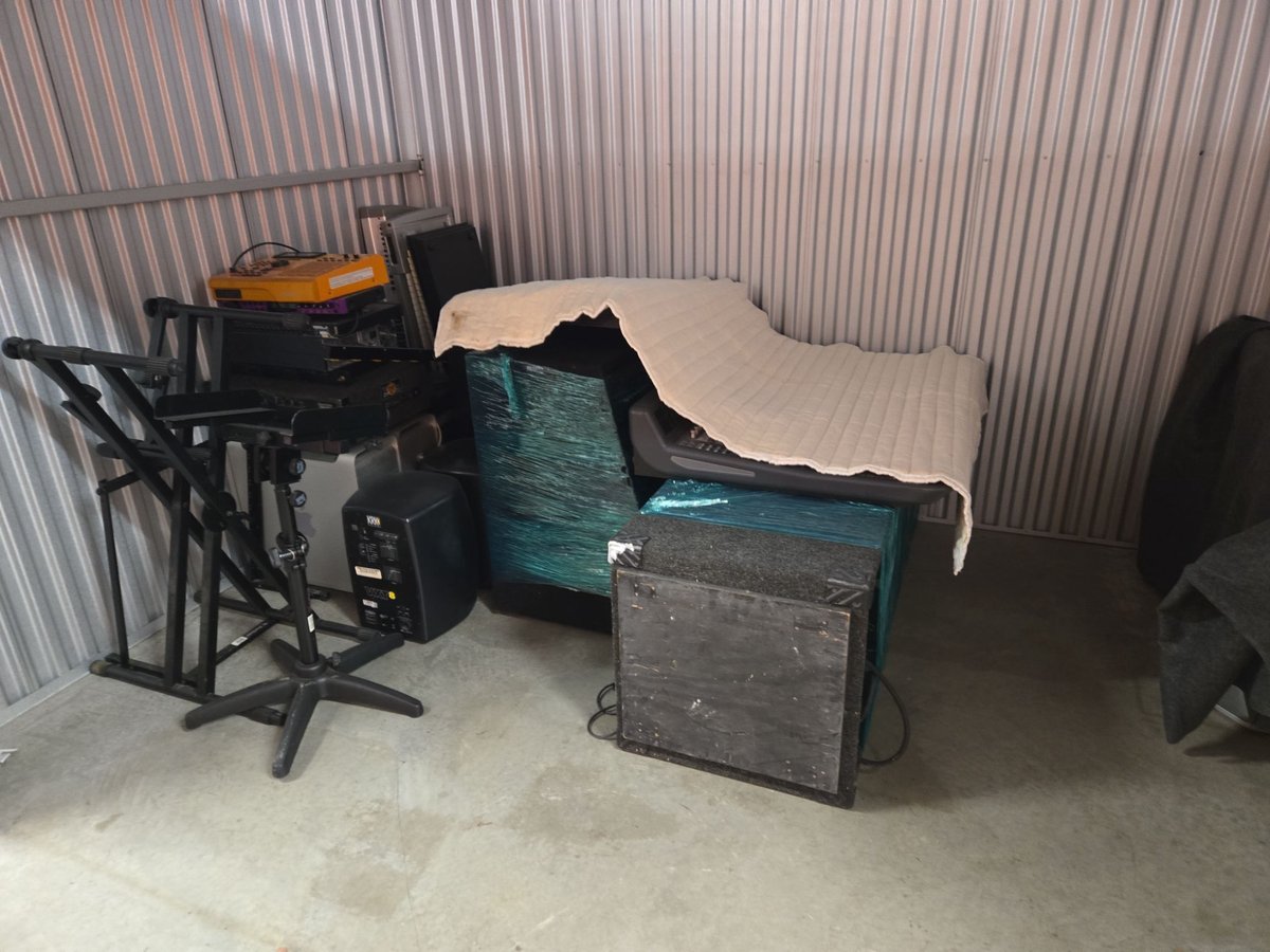 7 x 10 storage unit in Baltimore, MD