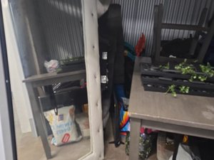 10 x 10 storage unit in Baltimore, MD