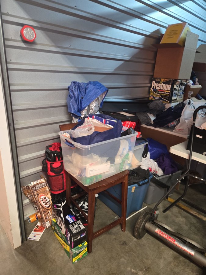 10 x 30 storage unit in Baltimore, MD