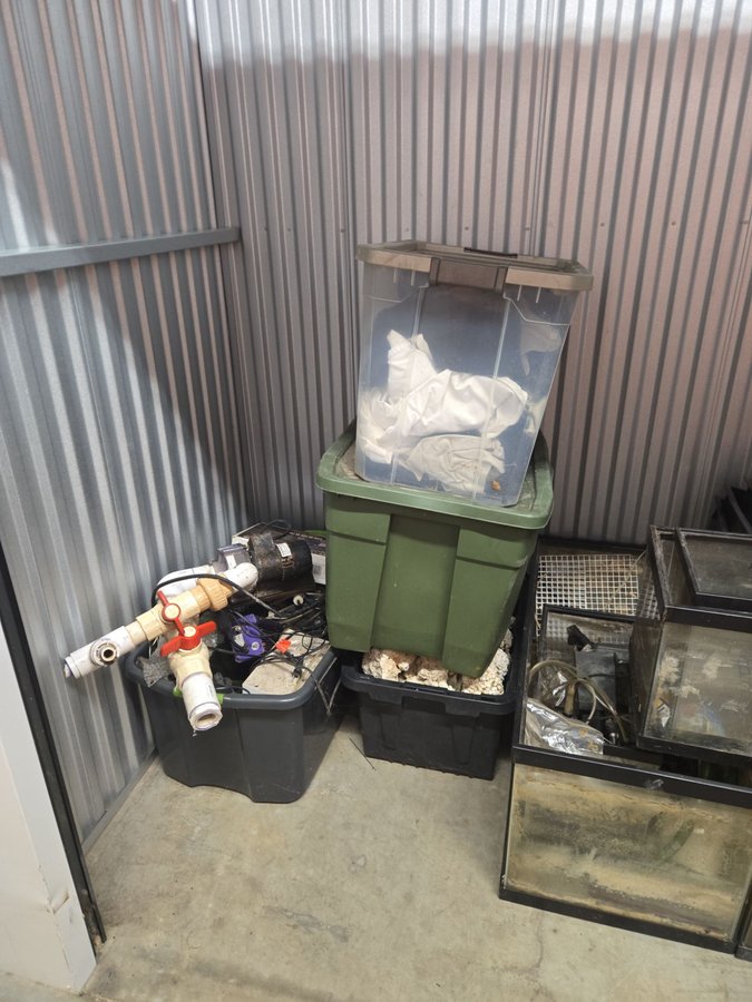 10 x 5 storage unit in Baltimore, MD