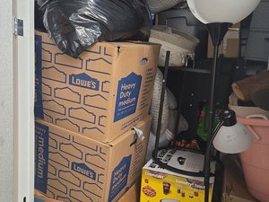 5 x 5 storage unit in Baltimore, MD