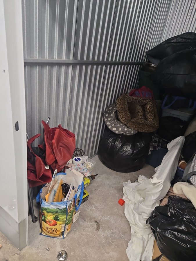 5 x 10 storage unit in Baltimore, MD