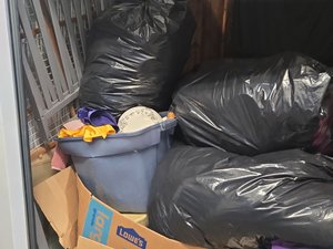 10 x 10 storage unit in Baltimore, MD