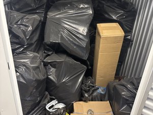 5 x 5 storage unit in Baltimore, MD