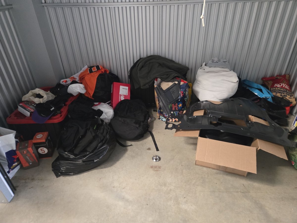 10 x 5 storage unit in Baltimore, MD