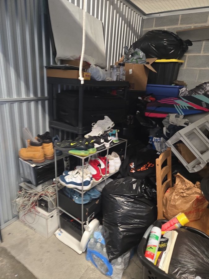 7 x 10 storage unit in Baltimore, MD
