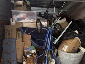 10 x 15 storage unit in Timonium, MD