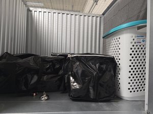 5 x 5 storage unit in Baltimore, MD