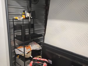 10 x 5 storage unit in Woodlawn, MD