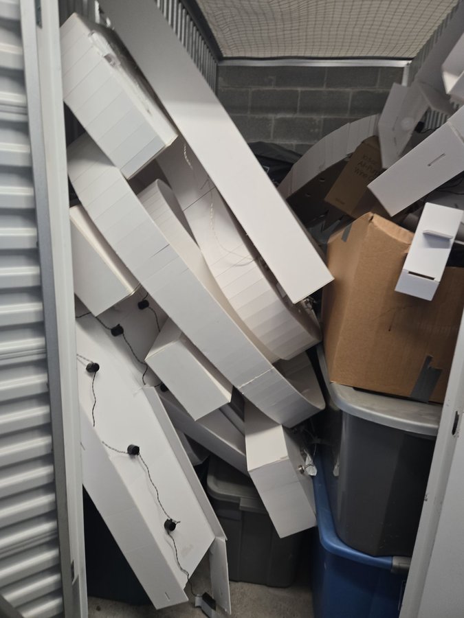 5 x 10 storage unit in Baltimore, MD