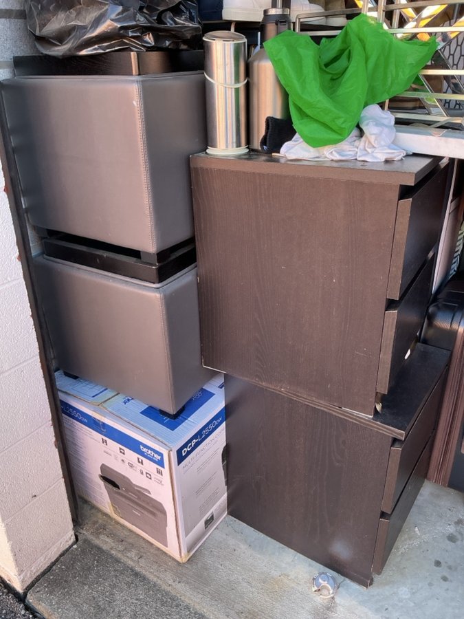 10 x 10 storage unit in Laurel, MD