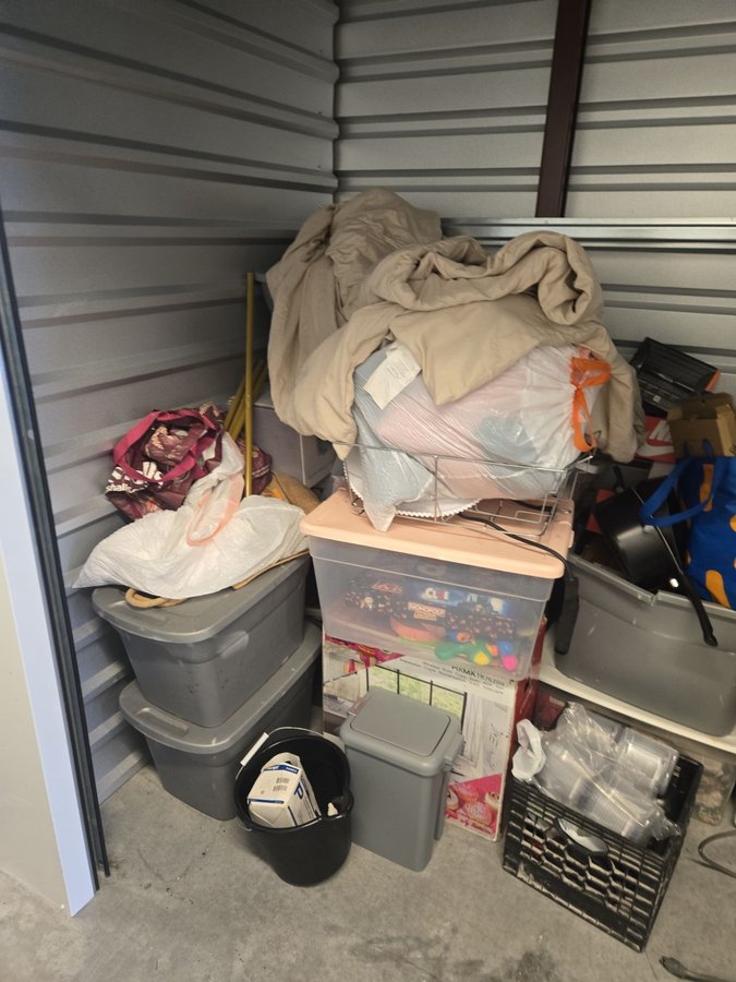10 x 5 storage unit in Woodlawn, MD