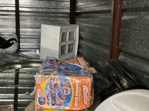 7 x 10 storage unit in Silver Spring, MD