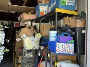 10 x 25 storage unit in Silver Spring, MD