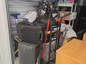 10 x 20 storage unit in Woodlawn, MD
