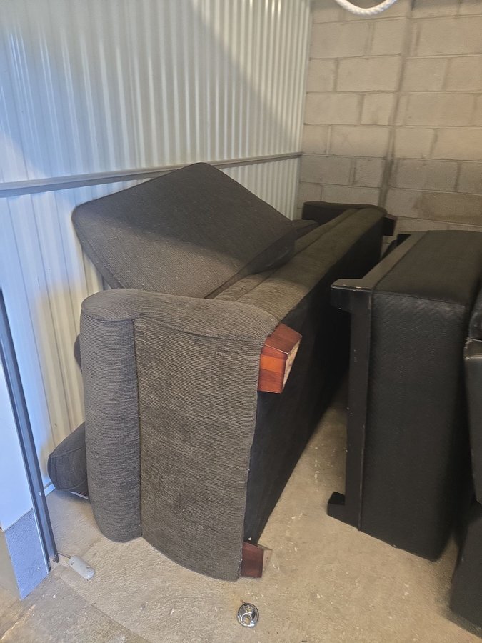 7 x 10 storage unit in Baltimore, MD